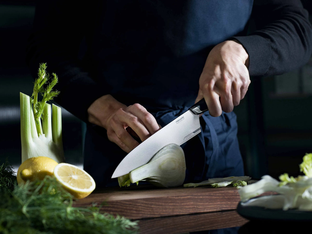 Fiskars Taiten Kokkekniv